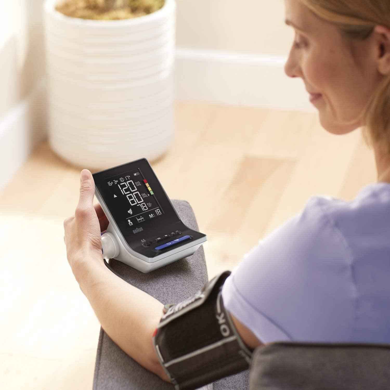 Braun ExactFit 3- BUA6150WE Upper Arm Blood Pressure Monitor with 2 Cuff Sizes, Clinically Proven