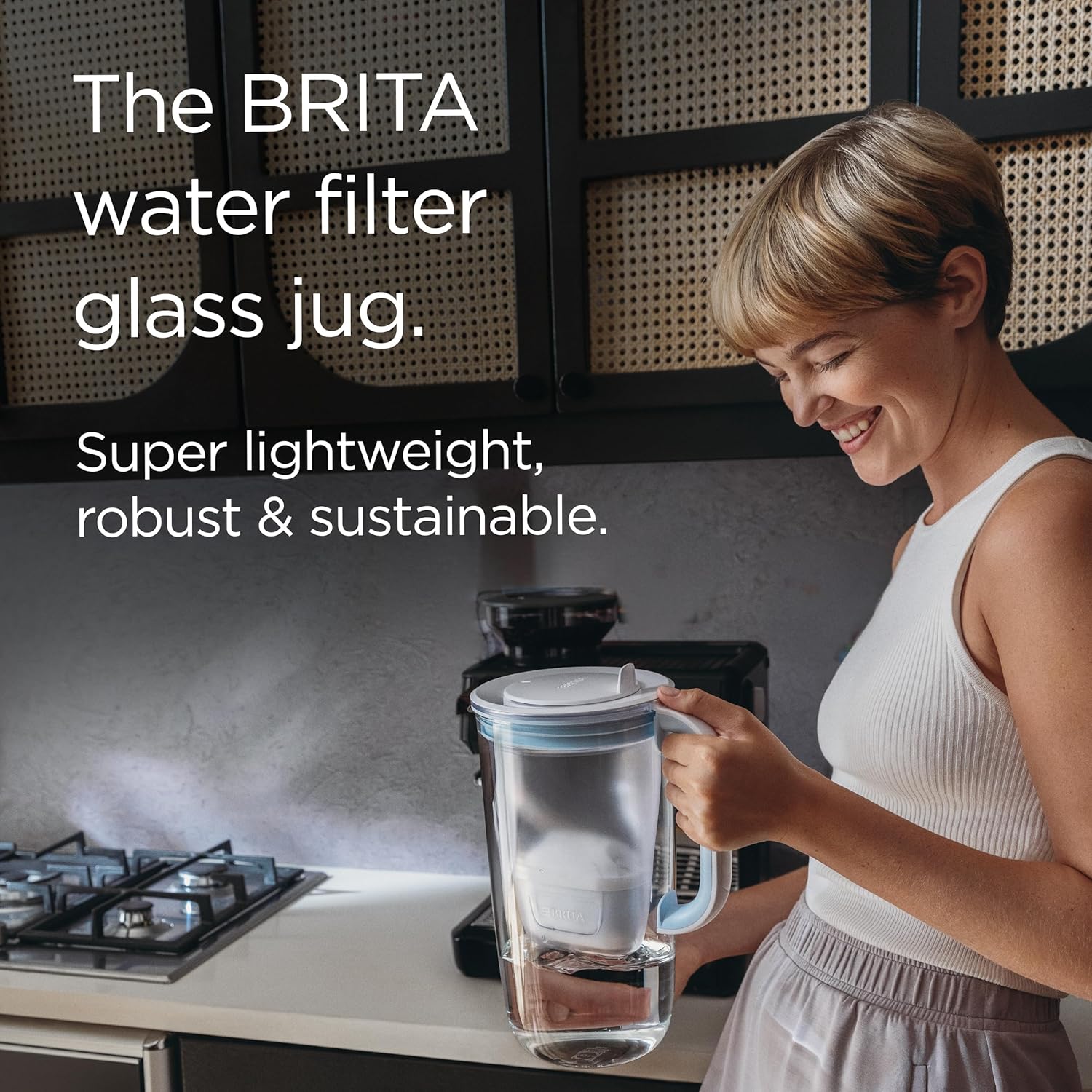 BRITA Glass Water Filter Jug Light 2.5L with 1x MAXTRA PRO Pure Performance Water Filter Cartridge
