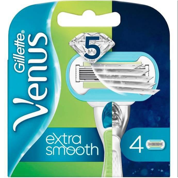 Gillette Venus Extra Smooth Women's Razor Blade Refills with 3 Curve-Hugging Blades - 4 Pack