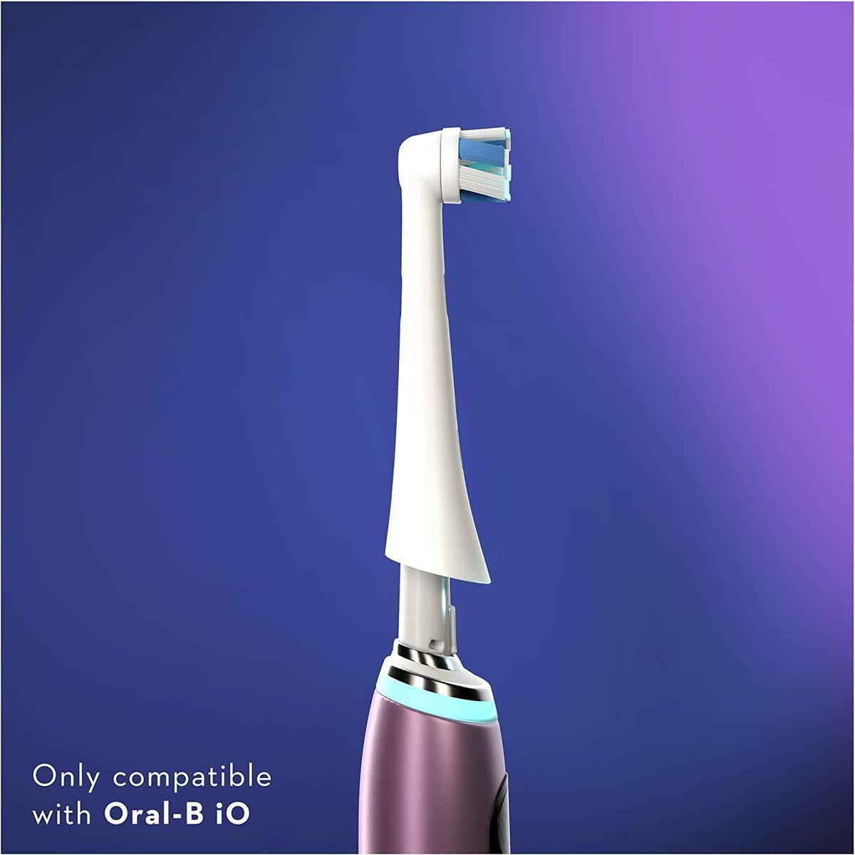 Oral-B iO 2pk Ultimate Clean Toothbrush Replacement Heads - White - Healthxpress.ie