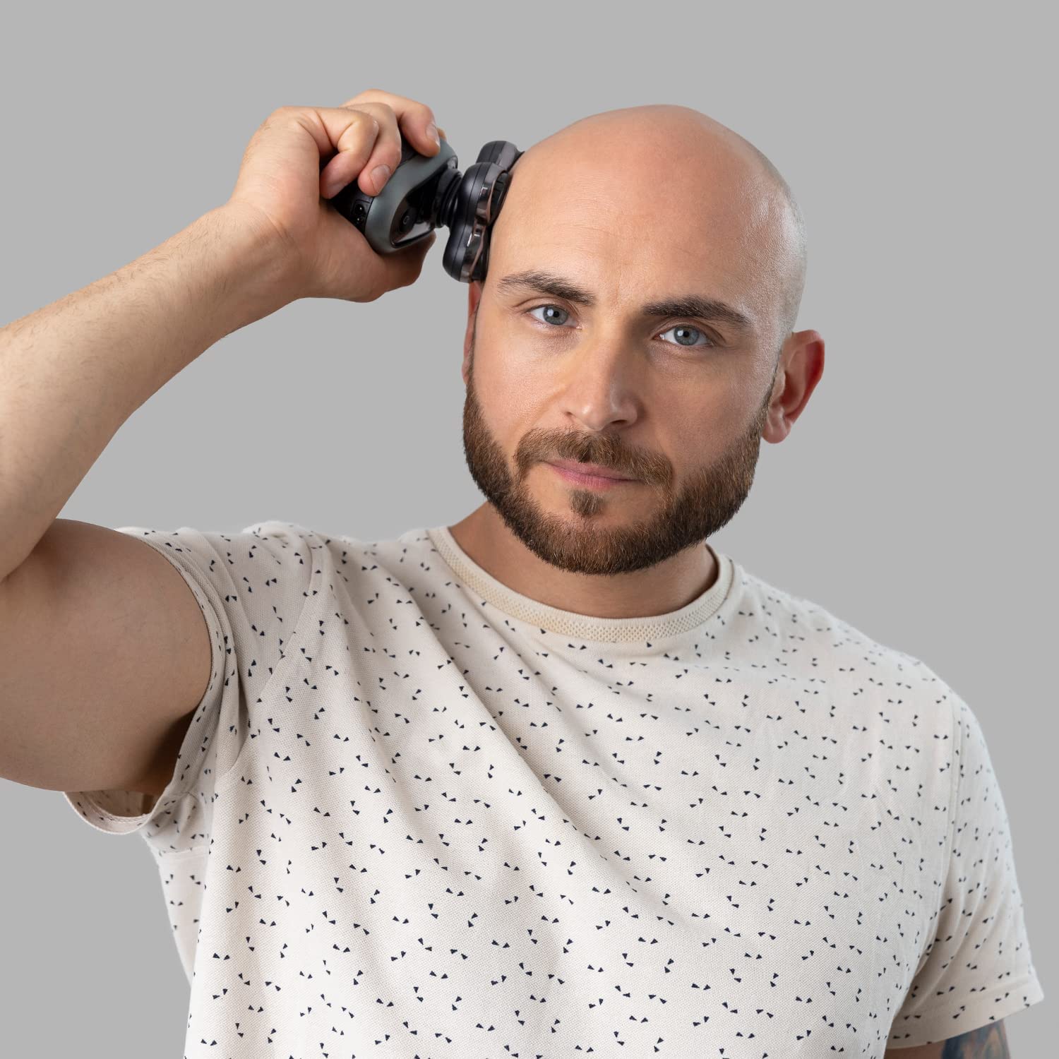 Remington RX7 Ultimate Series Head Shaver for Men - 100% Waterproof, Cordless Bald Head Shaver with Pop-Trimmer, XR1600