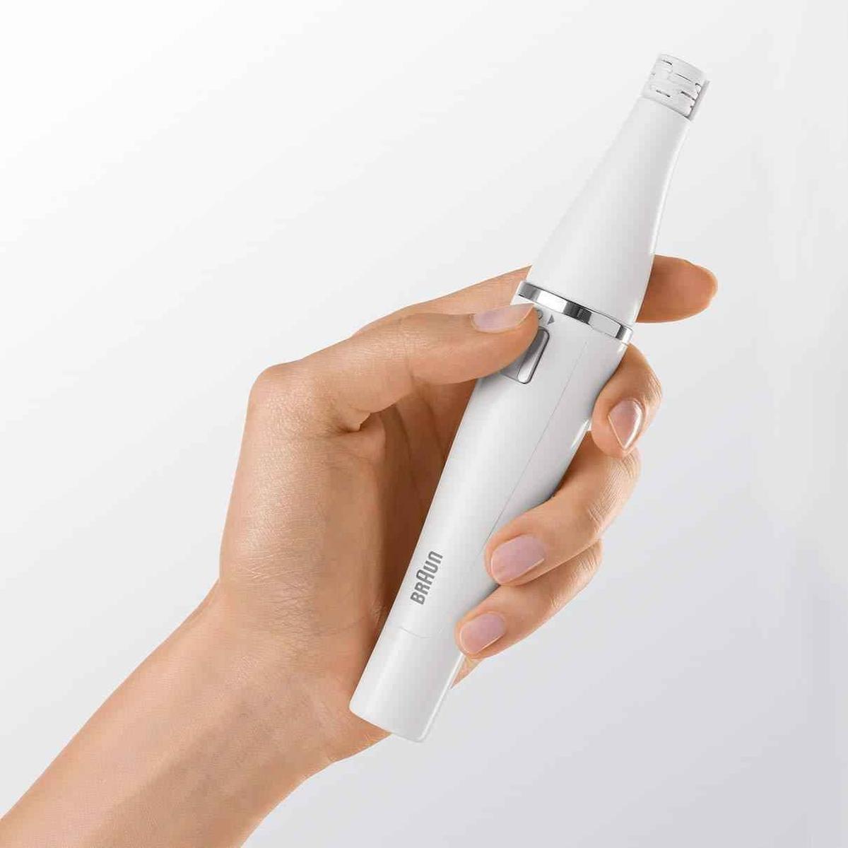 Braun Face 810 Facial Epilator, Hair Removal and Facial Cleansing, with Additional Brush and Battery, White