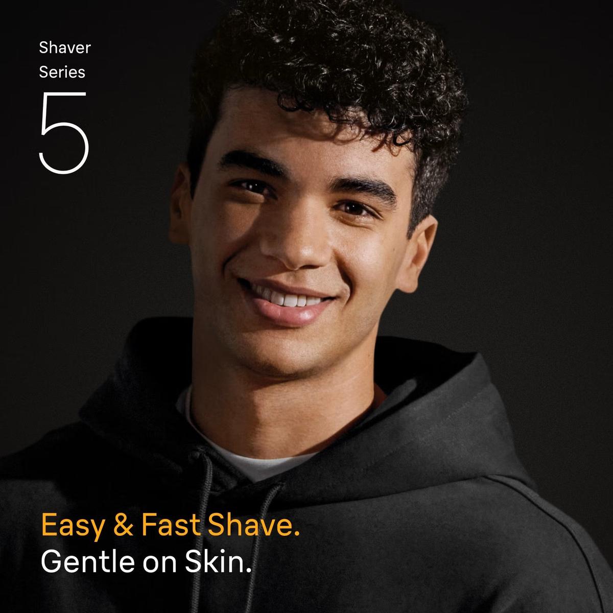 Braun Series 5 52‑B7200cc Electric Shaver for Men 4in1 SmartCare Center & 1 Attachment, Wet & Dry, Blue