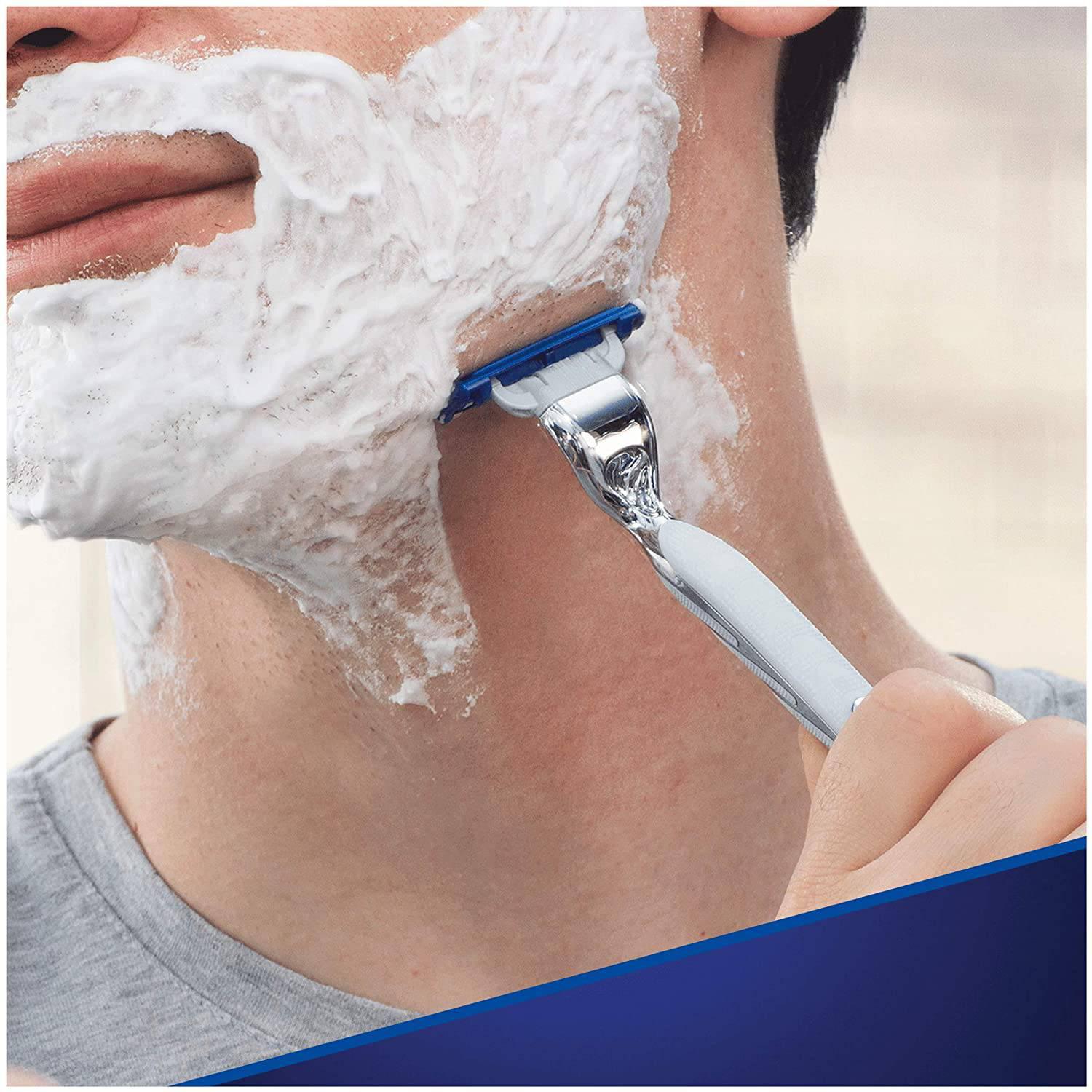 Gillette Mach3 Turbo Men's Razor - with More Lubricants and Larger Skin Guard - Healthxpress.ie