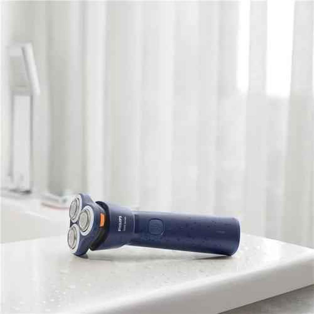Philips 2000 Series S2885/00 Wet & Dry Electric Shaver