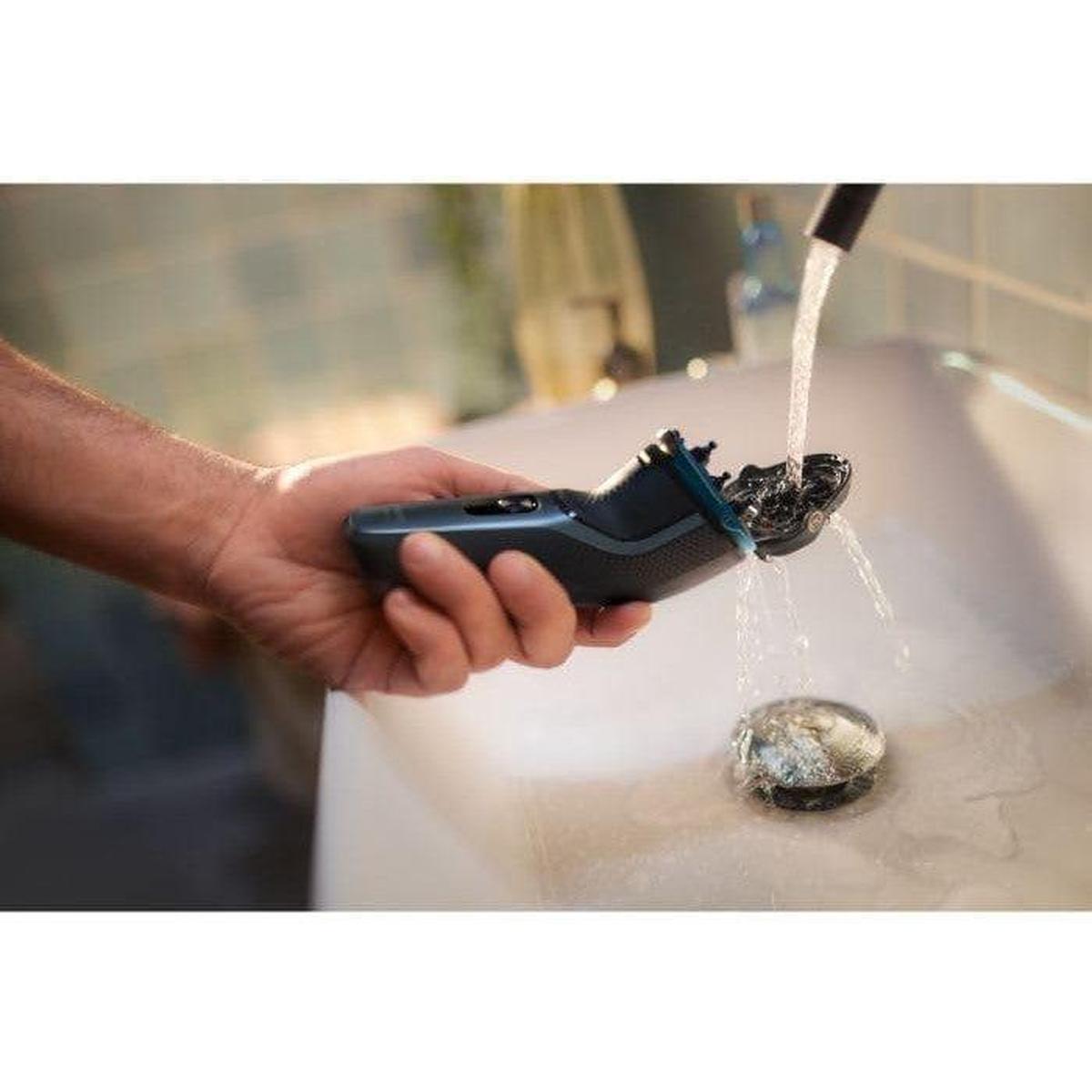 Philips S3144/00 Series 3000 Wet & Dry Electric Shaver - with 5D Flex & Pivot heads and Pop-up trimmer - Healthxpress.ie